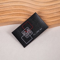 Écussons en cuir PU noir avec logo brodé personnalisé, surpiqûres contrastées, à coudre sur les vêtements, étiquettes en cuir pour jeans et vestes