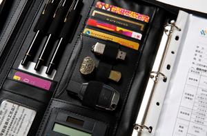 2026 2027 sang trọng PU da A4 dây kéo danh mục đầu tư tổ chức phong cách mới thư mục trình bày với Vòng chất kết dính túi và <span class=keywords><strong>zip</strong></span> đóng cửa - Product Image 2