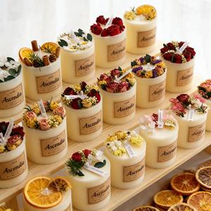 Bougie parfumée artisanale Ascendia en cire de soja avec fleurs séchées, pot en céramique, aromathérapie, décoration d'intérieur, style vintage, 1 mèche - Product Image 1