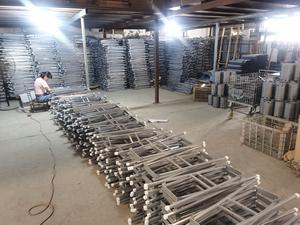 Parrilla comercial X-Structure con rejilla rectangular grande Superficie de 17 "x 12" (44x28cm) | Diseño de cuádruple fijo duradero - Product Image 6