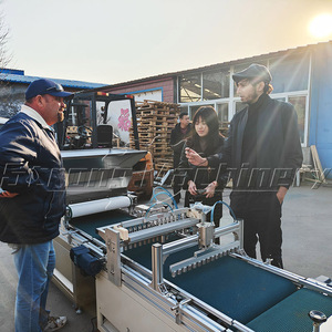 Export to Russia for Planting <b>Lettuce</b> <b>Seeds</b> in Seedlings Tray Nursery Seeding Machine Nursery - Product Image 4