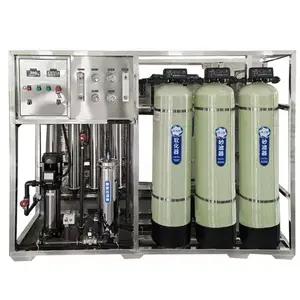 Vente en gros de machine d'osmose inverse industrielle complète de haute qualité Machine d'installation de traitement de l'eau Ro Machine pour équipement d'eau potable