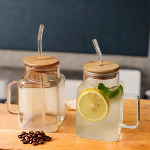 Bouteille en verre borosilicate carrée style <span class=keywords><strong>CHAPLIN</strong></span> avec couvercle en bambou et poignée, capacité 620 ml, tasse à café/thé au lait faite à la main, compatible micro-ondes - Product Image 5