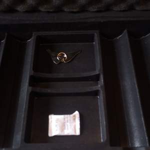 Tout nouveau étui à jetons de <span class=keywords><strong>poker</strong></span> en bakélite 500 pièces argent <span class=keywords><strong>vide</strong></span> avec clés OEM/ODM étui à outils personnalisable avec de légers dommages - Product Image 5