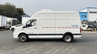 Camion frigorifique Foton de 4,2 tonnes, fourgon congélateur de 9,3 m3 avec moteur Cummins de 177 CV pour la livraison de viande congelée, de légumes et de produits de la chaîne du froid