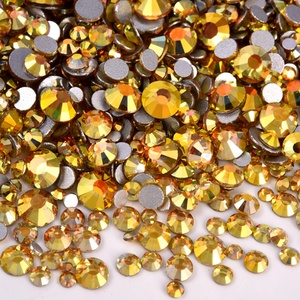 OLeeya Mix Tailles SS3-SS20 Lot en Gros Strass Non Thermocollants à Dos Plat Cristaux Scintillants pour Ongles et Vêtements - Product Image 3