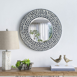 Miroir de maquillage rond avec deux perles incrustées, accessoire mural de salle de bains, fait à la main, vente en gros, provenant du Vietnam - Product Image 6