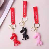 Porte-clés poney en PVC Mascotte Cheval 2026 - Adorable pendentif de sac et décoration de gâteau pour le Nouvel An Chinois