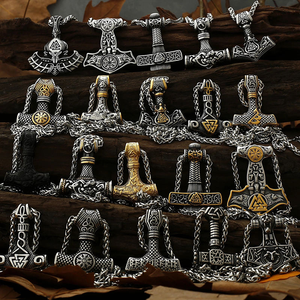 Collier pendentif pour homme en acier inoxydable, plaqué or <span class=keywords><strong>18</strong></span> carats, avec chaîne à maillons motif marteau de <span class=keywords><strong>Thor</strong></span> et runes vikings, style punk et tendance, idéal pour un anniversaire - Product Image 5