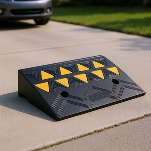 Rampa de goma Vevor para bordillos, 4.3 pulgadas de altura, capacidad de 15 toneladas, rampa de acceso para entradas de vehículos - Product Image 2