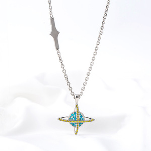 สร้อยคอไทเทเนียมสไตล์ฮิปฮอปเรโทรสุดเทรนดี้ ประดับด้วยคริสตัลสีน้ำเงินและสีเหลือง สำหรับผู้ชายและผู้หญิง - Product Image 2