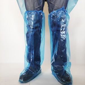 La fábrica de Shanghái de Zixi produce cubrezapatos desechables de CPE a prueba de aceite, cubrezapatos transparentes hasta la rodilla y cubrezapatos altos. - Product Image 2
