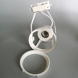 Support de lampe à quatre griffes pour rail, type à vis E27, boîtier de projecteur sur rail pour source lumineuse PAR, noir et blanc, fabriqué à Foshan - Product Image 4