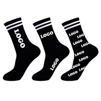 Chaussettes de yoga et de pilates pour femmes et jeunes filles, en coton antidérapant de haute qualité, avec logo brodé personnalisé, à rayures, faible MOQ