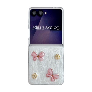 <span class=keywords><strong>เคส</strong></span>ใสลายผีเสื้อ<span class=keywords><strong>เกาหลี</strong></span>แบบมุก OEM สำหรับ Samsung Z <span class=keywords><strong>Flip</strong></span> 8 7 6 5 แฟชั่นสำหรับสาวๆ พร้อมสายคล้องมือ - Product Image 6