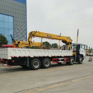 Camion-grue télescopique Chengli 8x4 de Chine avec une capacité de 12, 14 ou 16 tonnes - Product Image 1