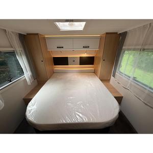 Camping-car Sunlight I69L Adventure Edition, transmission automatique premium, carrosserie en aluminium, gris, capacité 4-6 personnes, 140 ch - Product Image 6