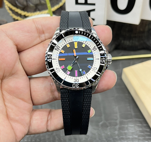 Montre pour homme avec miroir saphir, style sport, haut de gamme, couleur assortie, logo personnalisé, design de créateur - Product Image 1