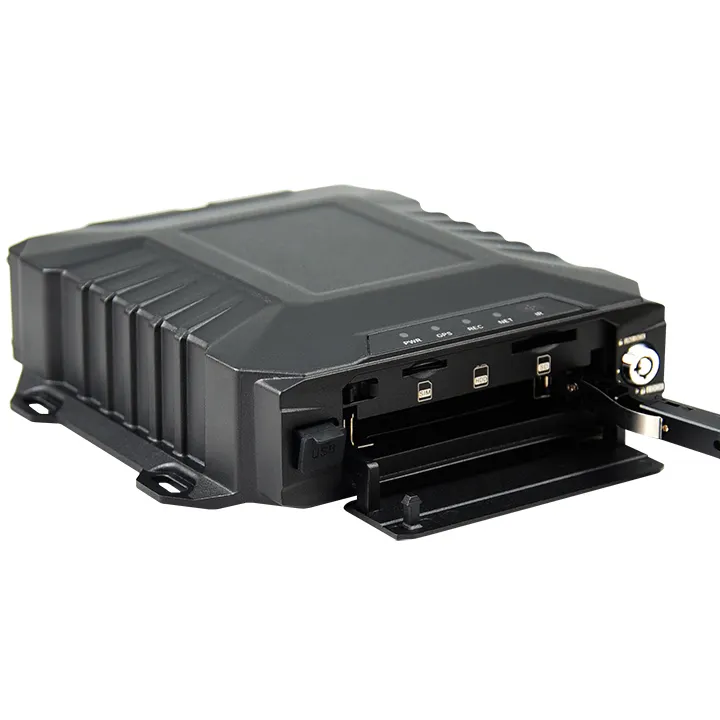 4CH ฮาร์ดดิสก์ MDVR 1080P รถ DVR PC/APP ตรวจสอบระยะไกล GPS G-Sensor Ups สำหรับ Mdvr