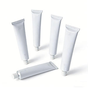 Crème de tatouage 10g la plus tendance, machine d'élimination des tatouages au laser, fournitures pour esthéticiennes de salon de beauté, fournitures pour <span class=keywords><strong>studio</strong></span> de tatouage - Product Image 6