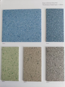 Rouleau de revêtement de sol en vinyle PVC à prix d'usine, épaisseur 2 mm, installation facile par adhésion, <span class=keywords><strong>parquet</strong></span> pour hôtels, hôpitaux, usage commercial - Product Image 5