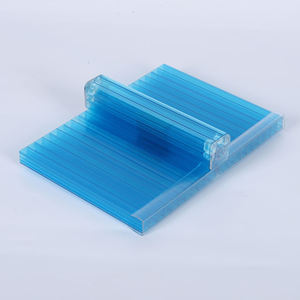 Lámina de Policarbonato Hueca de 30mm-40mm de Alta Resistencia, Estructura en X de Siete Paredes, Conexión en Forma de U, Gancho Doble, Impermeable - Product Image 1