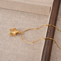 Collier pendentif étoile rétro style européen et américain pour femme, en acier inoxydable plaqué or, accessoires de gros