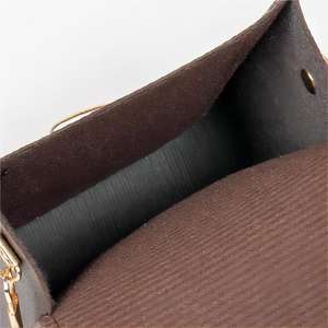 Sac à bandoulière carré vertical de luxe pour femme avec fermeture à cadenas en PU, sac à main et bandoulière - Product Image 4