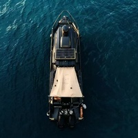 Bateau de pêche sportive tout noir de 9 m (30 pieds) avec coque en alliage d'aluminium, garantie de 5 ans, moteur hors-bord haute vitesse