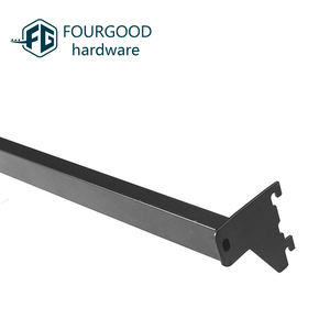 Rail de suspension rotatif pour vêtements en tube carré 50*600 pour magasin - Product Image 6