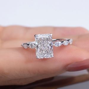 Bague de mariage en or 18 carats avec diamant de laboratoire de 3,4 carats, design luxueux et élégant, par Messi Pretty Luxury Design Fine Jewelry - Product Image 2