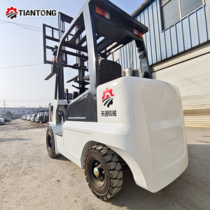 Empilhadeira Elétrica Portátil de 3 Toneladas com Bateria de Lítio para Transporte de Carga em Casa e Pequenos Armazéns - Product Image 4
