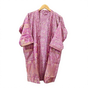 Elegante Bata de Seda Floral para Mujer, Manga Corta, Cuello Redondo, Larga, Estampada, de Satén Suave, Ropa de Dormir para Primavera - Product Image 1