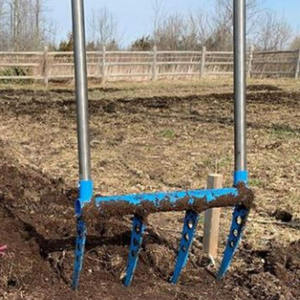 JH-Mech Heavy Duty 5 dientes jardín cultivo aireado arcilla suelo para granja acero al carbono horquilla ancha con mango de fibra de vidrio - Product Image 3