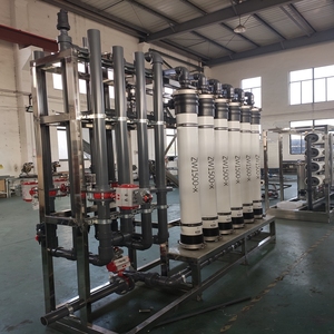 Sistema de purificación de agua potable pura comercial Ultrafiltración RO EDI con motor PLC y componentes de núcleo de rodamiento 220V - Product Image 4