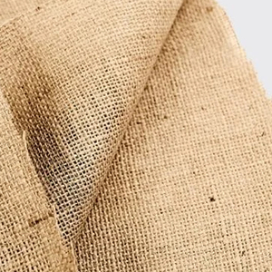 Tissu en toile de jute naturelle, toile de jute tissée, textile écologique durable pour sacs, emballages, jardin - Product Image 1