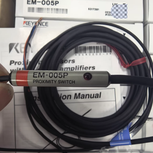 KEYENCE EM-005 พร้อมแอมพลิฟายเออร์ในตัว, เซ็นเซอร์ตรวจจับระยะใกล้ขนาดเล็ก รุ่น EM, แบบฝาครอบ M5 NPN EM 005 - Product Image 4