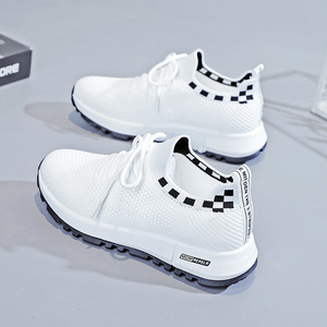 Nouvelles Chaussures de Sport de Course pour Femmes 2026 Printemps – Style Classique, Tissage Volant Respirant, Légères et Confortables, Haute Qualité - Product Image 5