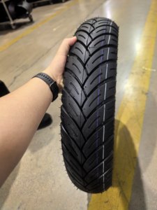 ยางมอเตอร์ไซค์แบบไม่มียางใน High Grip 90/90-17 <span class=keywords><strong>120</strong></span>/80-17 สำหรับประเทศไทย อินโดนีเซีย มาเลเซีย 90/90/17 <span class=keywords><strong>120</strong></span>/80/17 - Product Image 2