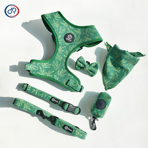 OKKPETS - Juego de Arnés para Mascotas al por Mayor 2026, Correa para Perro con Manos Libres, <span class=keywords><strong>Collar</strong></span> con Lazo, Conjunto de Arnés Personalizado de Lujo con Sublimación de Pana - Product Image 1