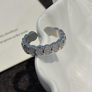 แหวนเงินแท้ S925 ดีไซน์เรขาคณิต ดีไซน์เฉพาะตัว เรียบง่าย ทันสมัย สไตล์วินเทจ แหวนเปิด ประดับเพชรทรงรี - Product Image 5