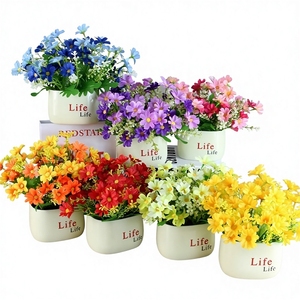 LUYI - Fiori Artificiali in Seta, Piccole Piante in Vaso, Decorazioni in Plastica per Soggiorno, Sala Espositiva e Tavolo - Product Image 1