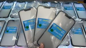 กระจกหน้าจอ LCD OCA สำหรับ <span class=keywords><strong>iPhone</strong></span> 16 15 14 PLUS <span class=keywords><strong>13</strong></span> 11 Pro x XS XS MAX <span class=keywords><strong>หน้า</strong></span><span class=keywords><strong>จอ</strong></span>มินิแผงสัมผัสกระจกด้าน<span class=keywords><strong>หน้า</strong></span>ด้านนอกฝาครอบเลนส์1ปี - Product Image 4