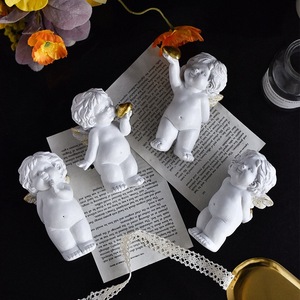 Statua di Cupido all'Ingrosso, Scultura in Resina di Angelo Carino, Soprammobili Bianchi per Camera da Letto, Decorazione Creativa per Matrimoni, Eventi, Regalo per Bambini - Product Image 2
