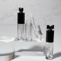 Tube de brillant à lèvres vide en plastique de 2.5ml en gros avec bouchon à nœud de brosse Conteneur de liquide Bouteille de brillant à lèvres de marque privée