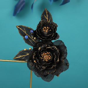 24 nouvelles pinces à cheveux en forme de pivoine noire foncée, ornées d'éléments dorés, de conception originale et fabriquées à la main, et accessoires de coiffure Hanfu - Product Image 1