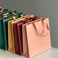 Sac en carton blanc recyclable de 6 à 9 kg, fabriqué sur mesure, personnalisé, porte-cadeau de luxe