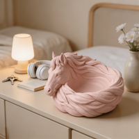 Élégant plateau de rangement en résine blanche en forme de tête de cheval pour console d'entrée et décoration intérieure