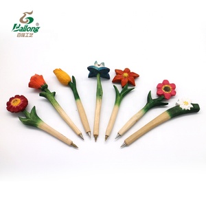 Prezzo <span class=keywords><strong>di</strong></span> fabbrica naturale intagliato a <span class=keywords><strong>mano</strong></span> dipinta <span class=keywords><strong>di</strong></span> rosa penna del regalo del fiore <span class=keywords><strong>di</strong></span> <span class=keywords><strong>legno</strong></span> - Product Image 4