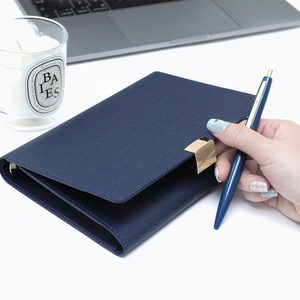 Nhà Máy Bán buôn biểu tượng tùy chỉnh A5/A6 bìa cứng da ràng buộc rời lá kinh doanh chương trình nghị sự với đóng cửa từ tính - Product Image 4